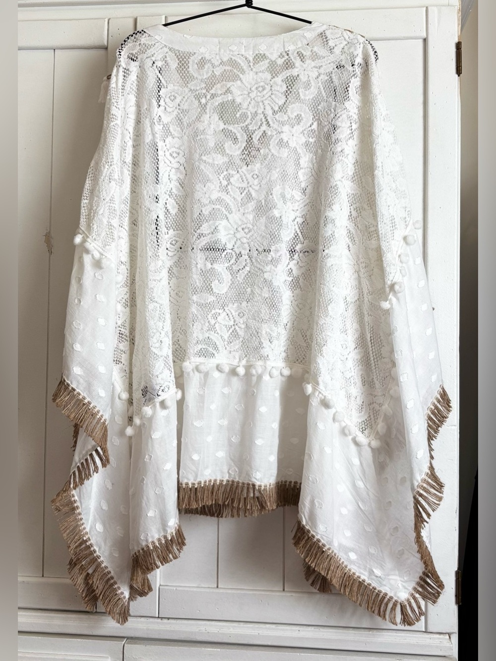 POL Boho Crochet Lace Tassel Poncho Tunic Cover Up New Size Small/ Medium - Picture 10 of 13